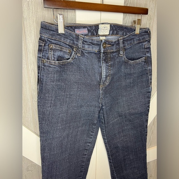 B6.6 St. John's Bay Womens Mid Rise Straight Leg Jean 6 - Picture 6 of 12
